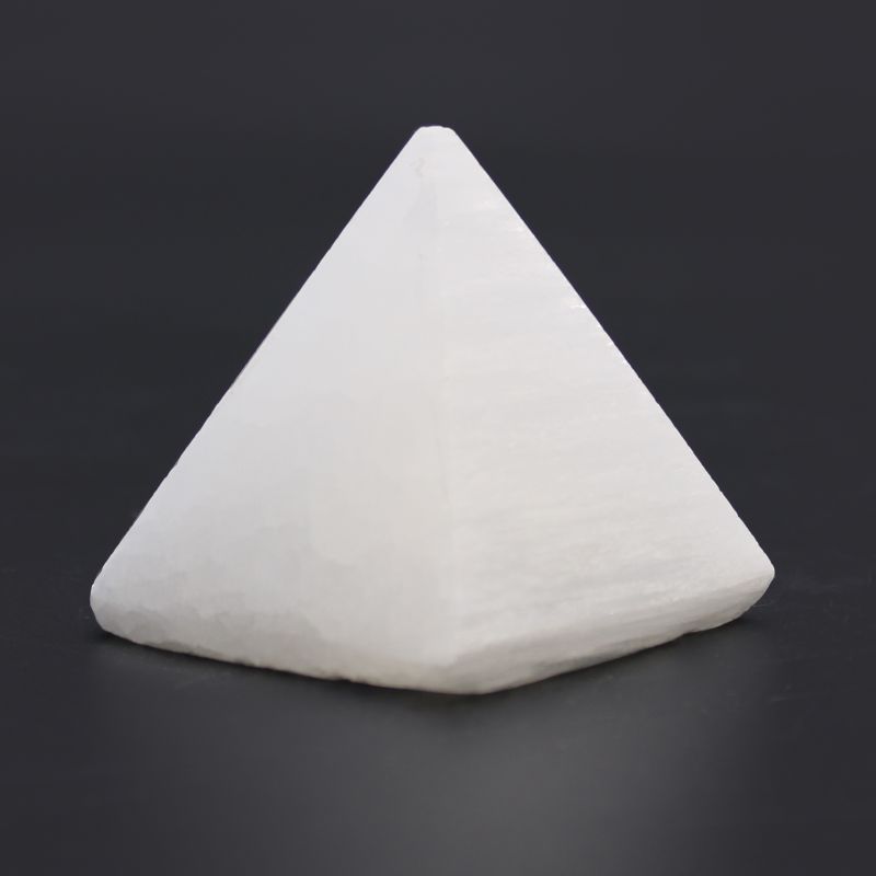 Selenitna Piramida - 5 cm