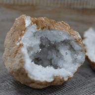 Kalcitne Geode - 10-12 cm