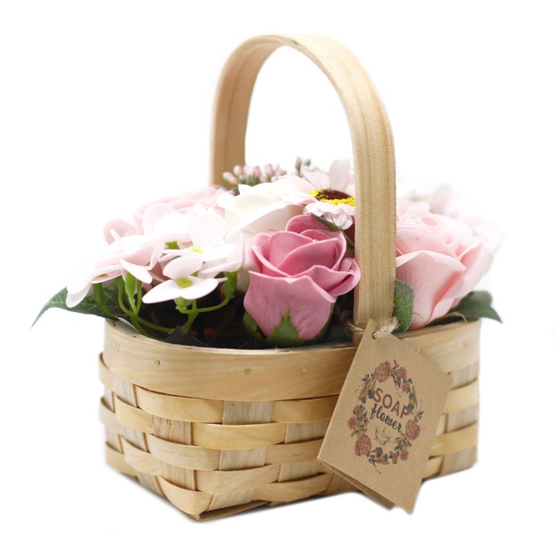 Srednji Roze Buket u Pletenoj Košarici