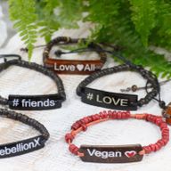 Coco Narukvica sa Sloganom - Vegan