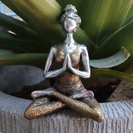 Figure Yoga Dame - Srebrna i Zlatna 24cm