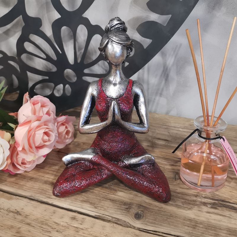 Figure Yoga Dame - Srebrna i Bordo 24cm