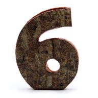 Rustikalni Broj od Kore Drveta - "6" - 7cm