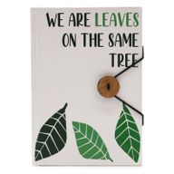 Mala Bilježnica s Trakom - Leaves on the same tree