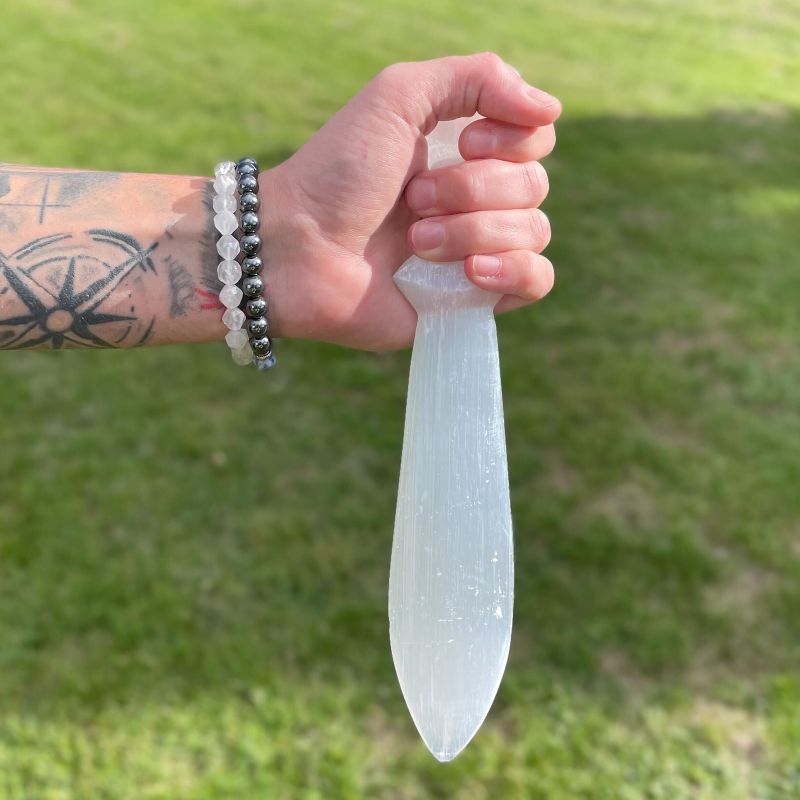 Veliki Selenitni Ritualni Nož - Spirala (25cm)
