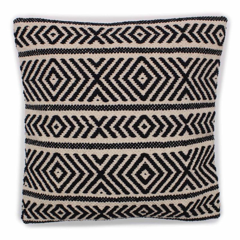 Navlaka za Jastuk - Tribal Design - 40x40cm