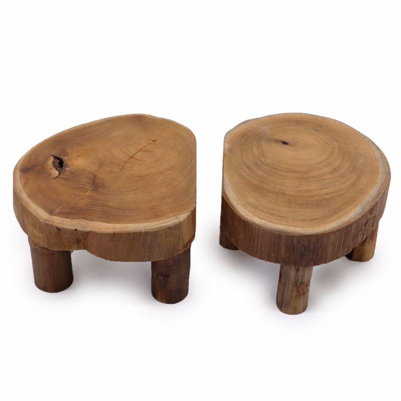 Niski Stalak od Tikovine - 24x10cm