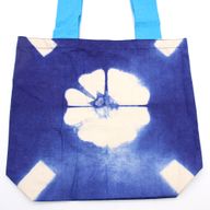 Torba Tye-Dye od Pirodnog Pamuka (8oz) - 38x42x12cm - Plavi Cvijet - Plava Ručka