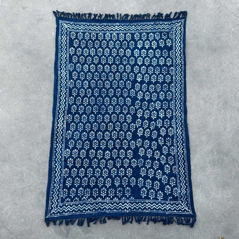 Ručno Rađeni Indigo Prekrivač - 170x120cm - Chhota Cvjetovi