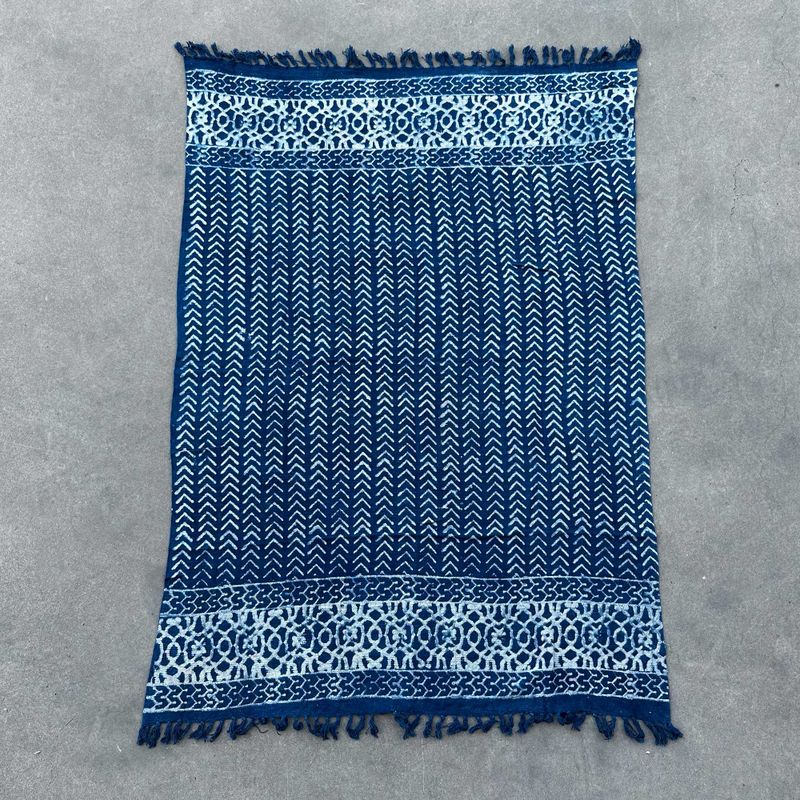 Ručno Rađeni Indigo Prekrivač - 170x120cm - Seedha Strijele