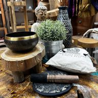 Set Ručno Kovana i Gravirana Zvučna Zdjela 14cm - Zelena Tara