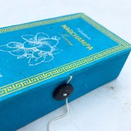 Himalajski Sughandit Dhoop Set Tamjana - Nag Champa