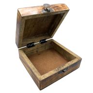 Kvadratna Drvena Spomen Kutija 13x13x6 cm - Buda