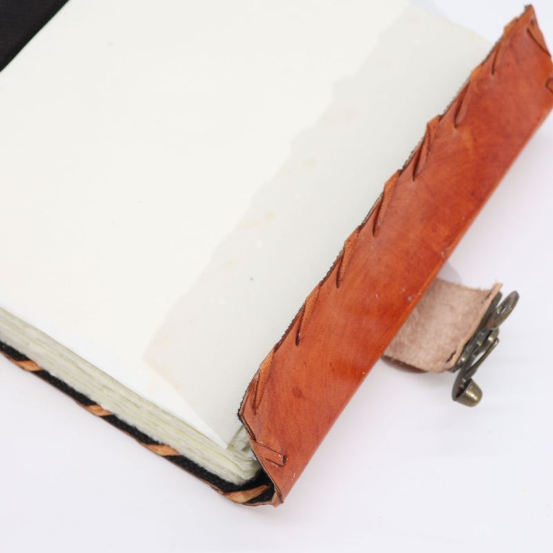 Svijetlo Smeđi Dnevnik - Zlo Oko - 160 Listova S Rubovima - 20x15 cm