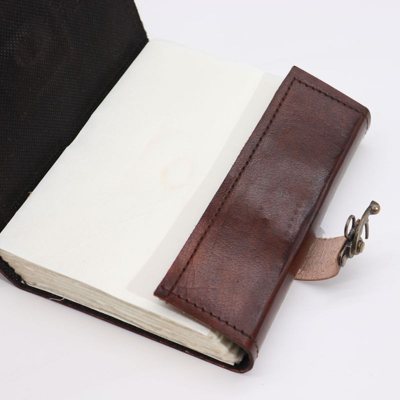 Tamno Smeđi Dnevnik - Zlo Oko - 160 Listova S Rubovima - 17x12.5 cm