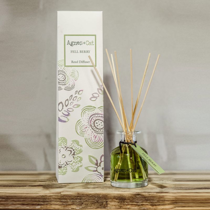 140ml Kutija s Difuzorom Mirisa - Fell Berry