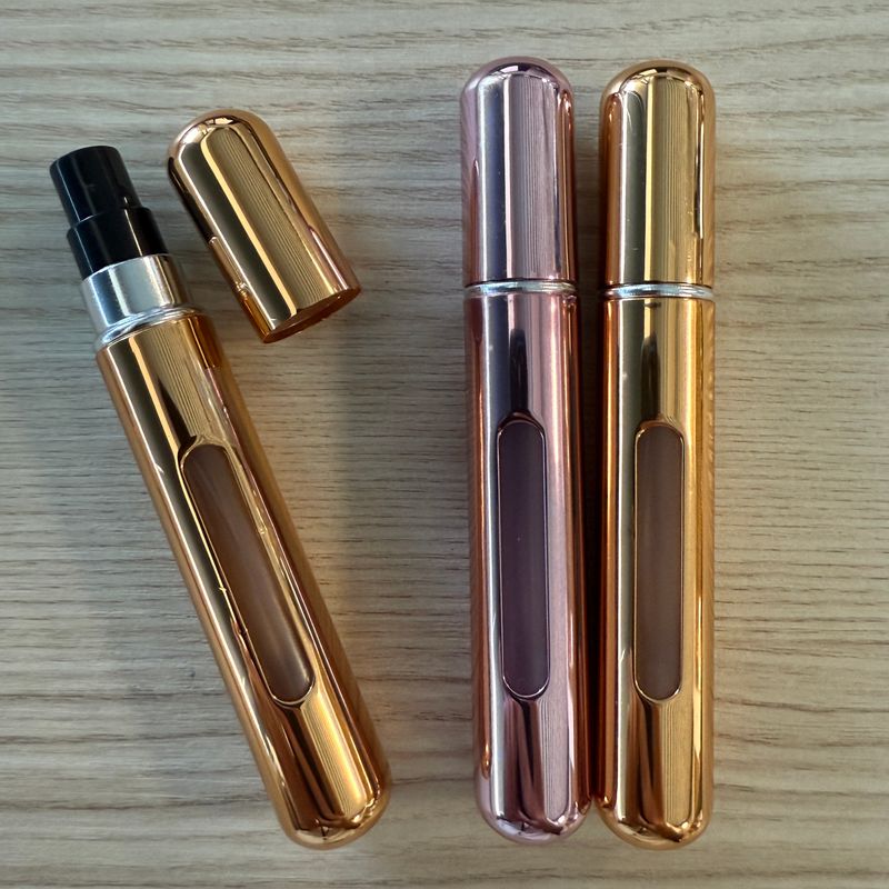 Džepni Parfem s Punjenjem u Spreju 8ml - Shiny (razne boje)