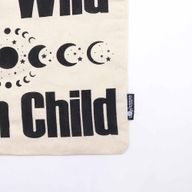 Ikonična Basic Platnena Vrećica - Stay Wild, Moon Child (40x36cm) - Prirodna 4oz