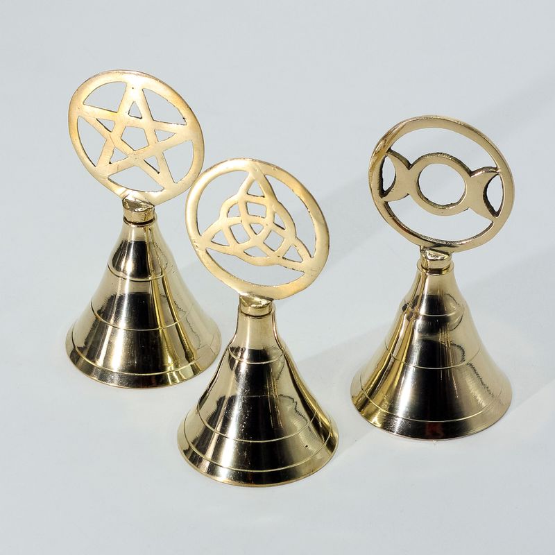 Mjedeno Zvono za Oltar - Triquetra