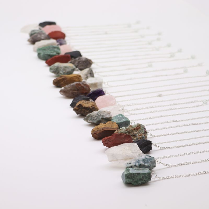 Početni Set Visaka s Kristalima (12x 3 kristala) 4 cm - Sirovi Kristali