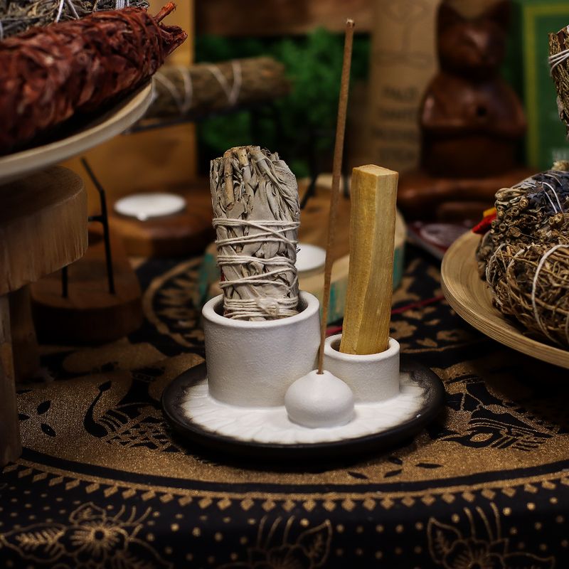 Držač za palo santo štapić & svežanj za kađenje – Bijela & siva