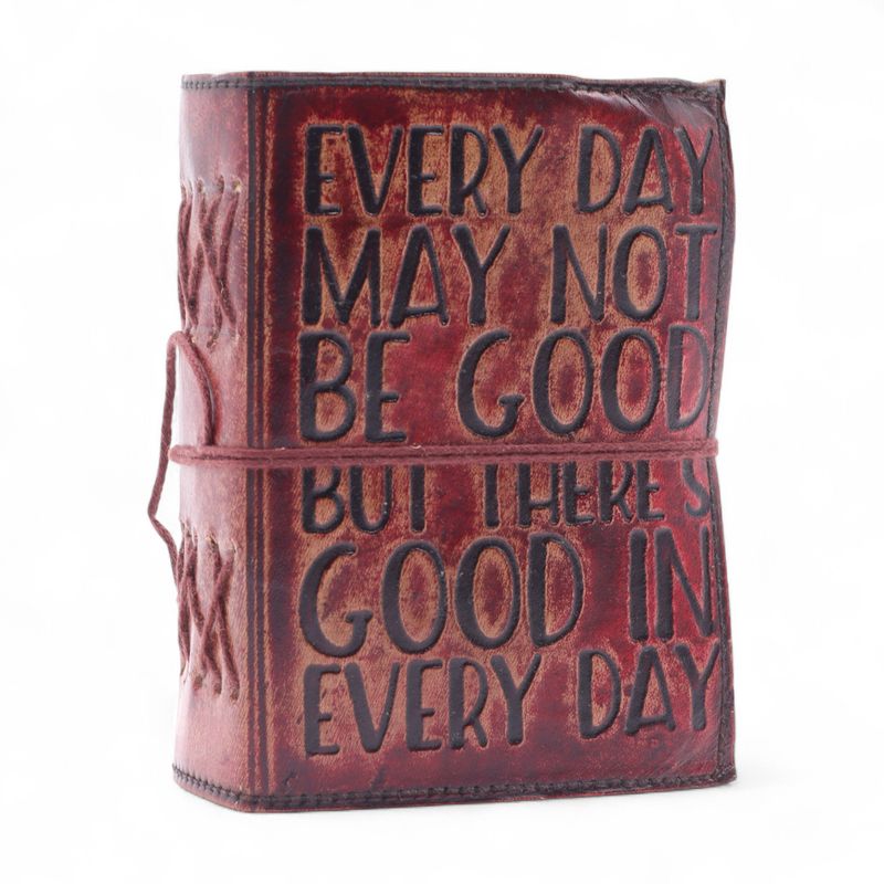 Debela Kožna Bilježnica s Grubo Rezanim Rubom (5x3,5") – Every Day May Not Be God