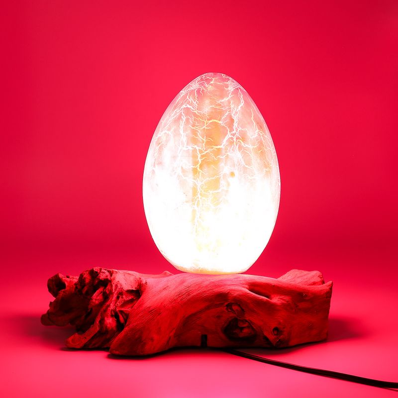 DriftGlow lampion – Pukotinsko sjenilo u obliku vatrenog jajeta, narančasto, s drvenom bazom