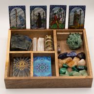 Tarot Kutija s Četiri Pretinca i Držačem za Karte