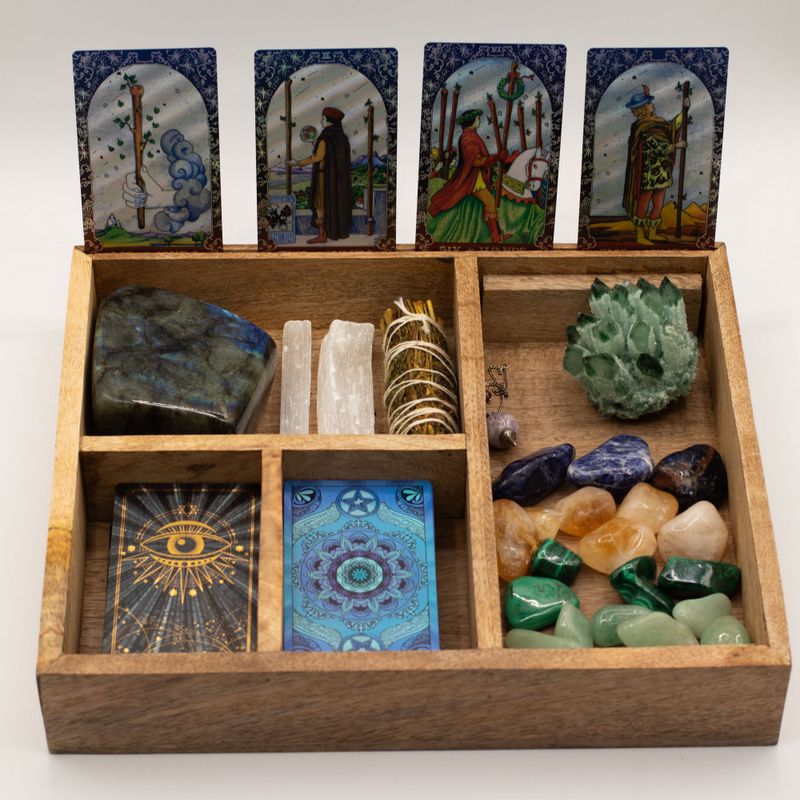 Tarot Kutija s Četiri Pretinca i Držačem za Karte