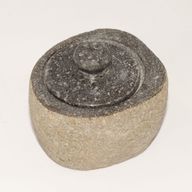 Posuda za uzemljenje od prirodnog riječnog kamena – Mala (cca 9x7 cm)