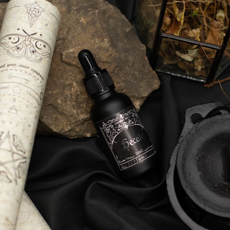 Ancient Witch parfermsko ulje - Hecate