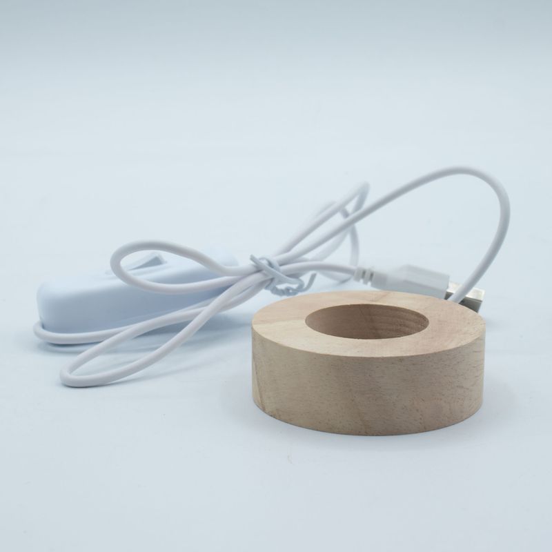 6 cm okrugli drveni USB LED stalak - višebojni