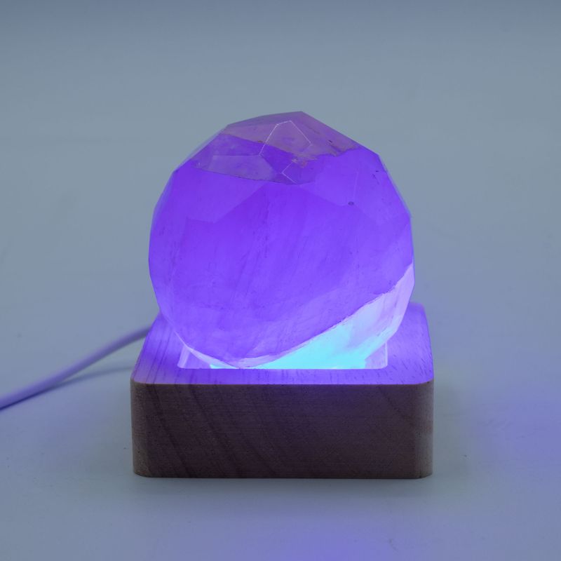 6cm kvadratni drveni USB LED stalak - višebojni