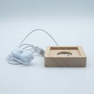 8 cm kvadratni drveni USB LED stalak - Hladno/Toplo/Dnevna svjetlost