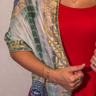 Nomad Sari  - Ljetni šal -  180x50 cm - Marbella uzorak - Zelena s zlatnim obrubom