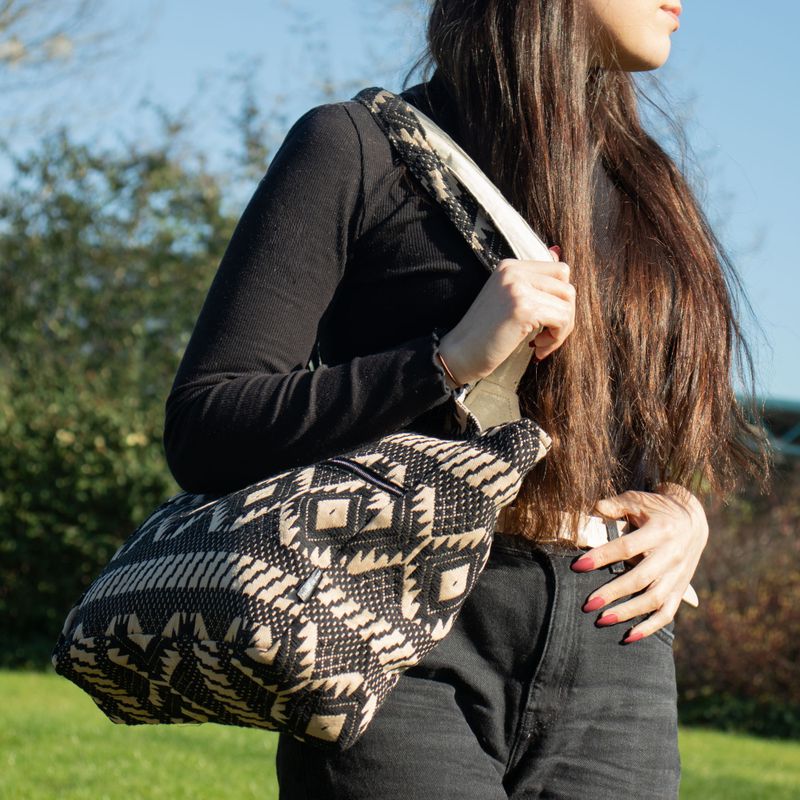 Jakard prirodne torbe - Desert Loom - Wander Muse model
