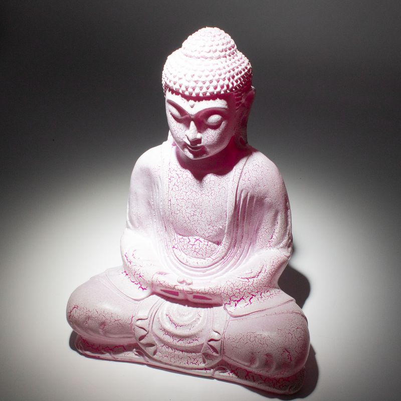 Lampa s likom meditativnog Bude Cherry Crackle - Ovalno postolje