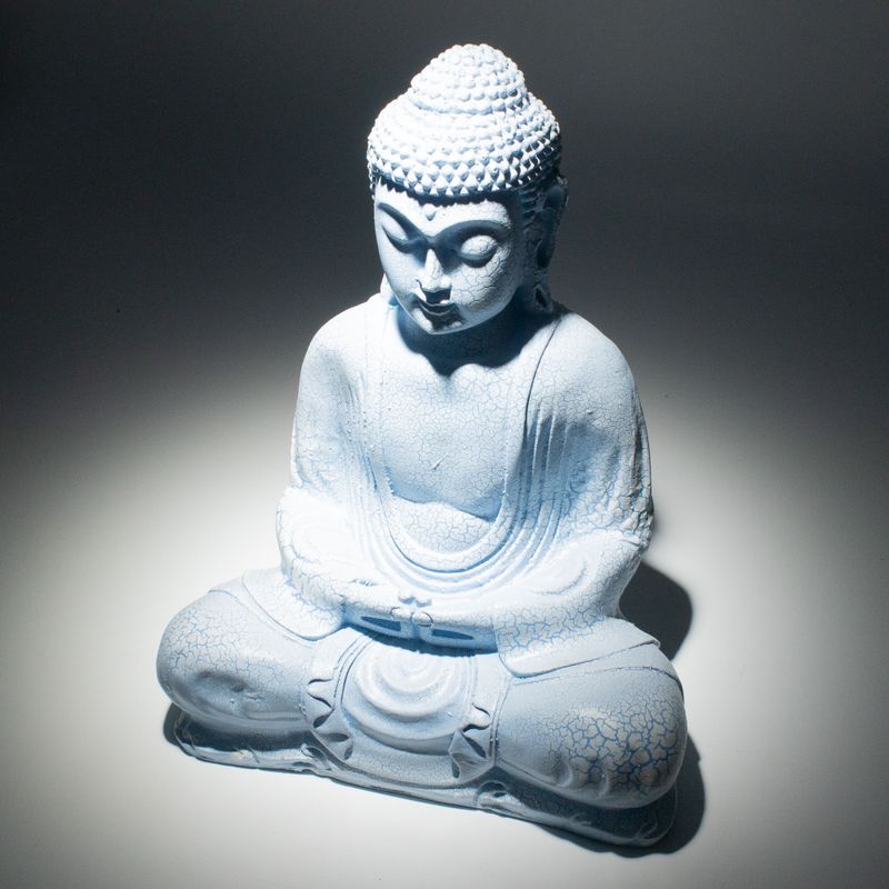 Lampa s likom meditativnog Bude svijetloplava - Ovalno postolje