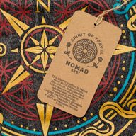 Nomad Sari stonewashed pamučna majica - Kompas života - Grafit - S