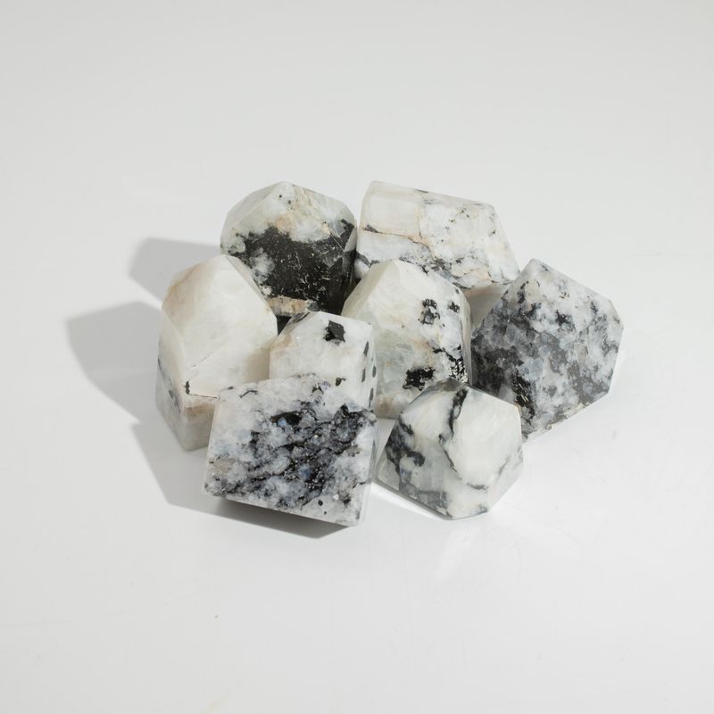 Kristalni Vrhovi Veliko Pakiranje cca 6 cm (0,5 kg) - Afganistanski Lapis (cca 8 komada)