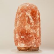 Kvalitetna prirodna solna lampa - i postolje otprilike 8-10 kg