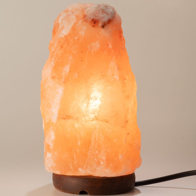 Kvalitetna solna lampa - otprilike 1,5–2 kg