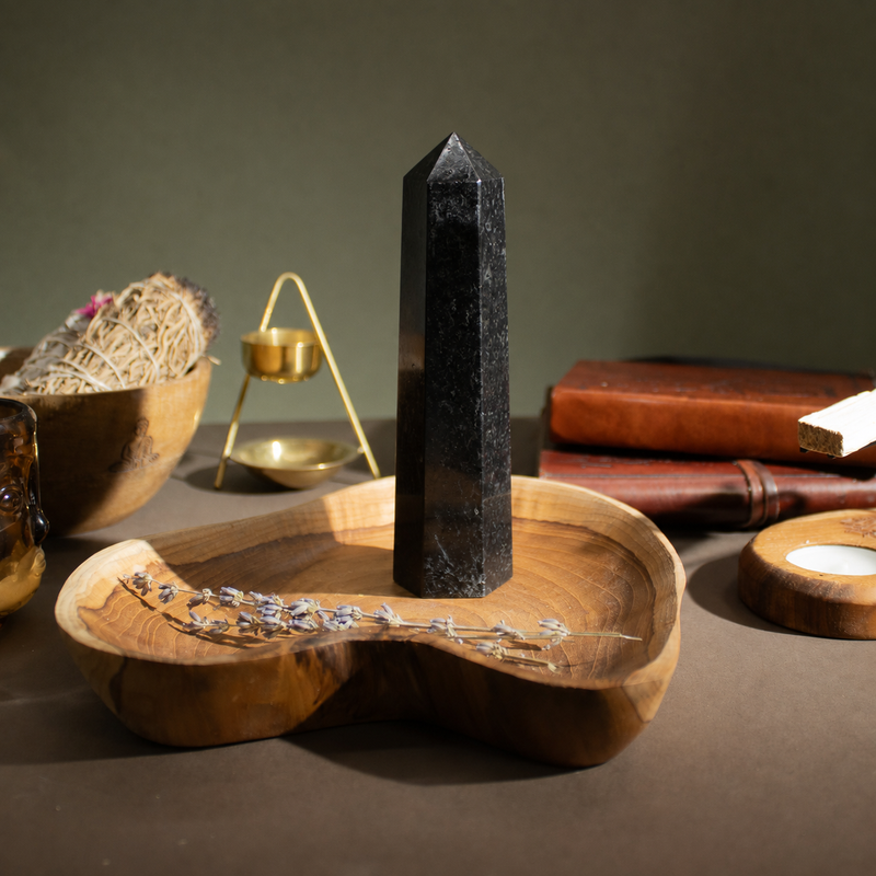 Poludragi kamen šestostrani obelisk vrh otprilike 17 cm - crni turmalin