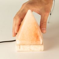 Kvalitetna USB piramidalna solna lampa - 9 cm (višebojna)