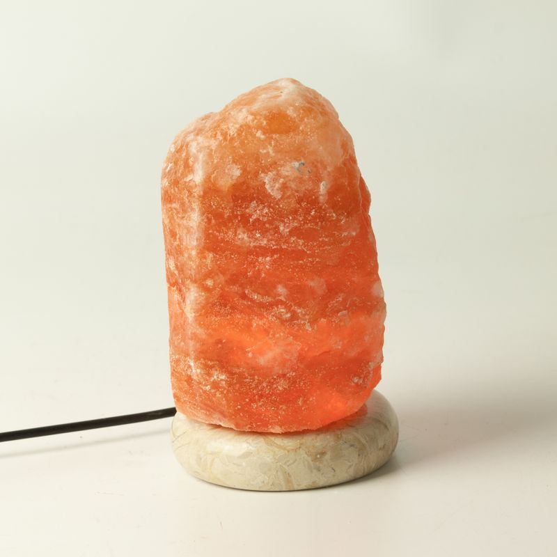 Kvalitetna USB prirodna solna lampica - 11,5 cm (1 kom.)
