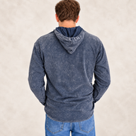 Mala kameno oprana hoodie majica s kangaroo džepom - prašnjasto ljubičasta