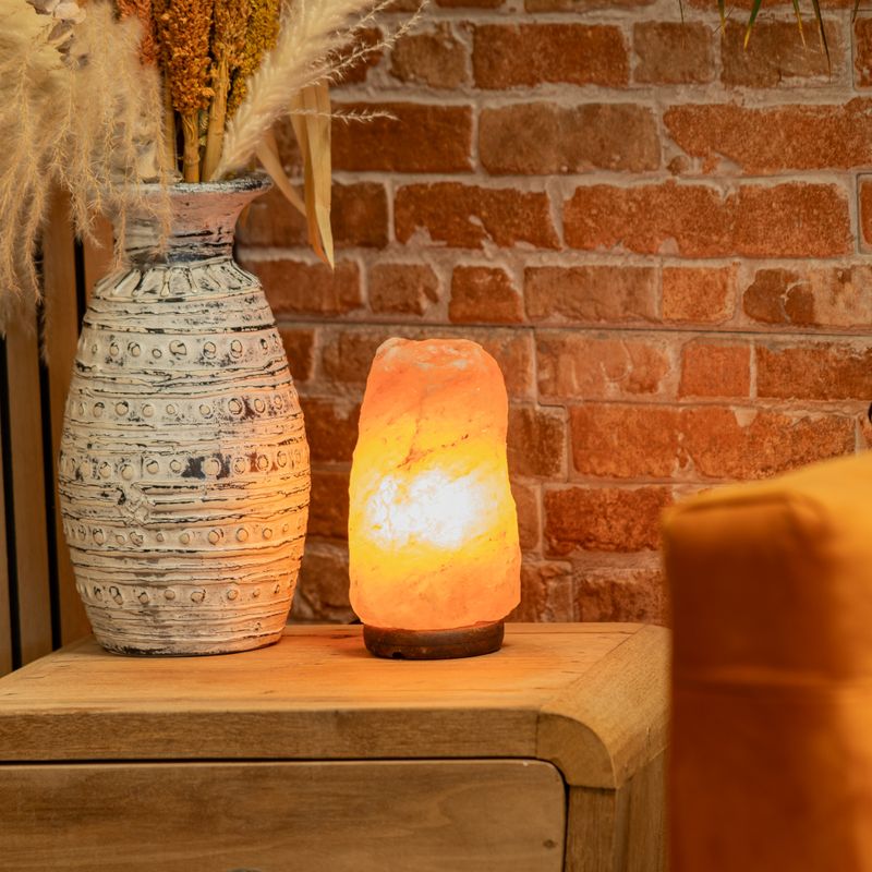 Kvalitetna solna lampa - otprilike 1,5–2 kg