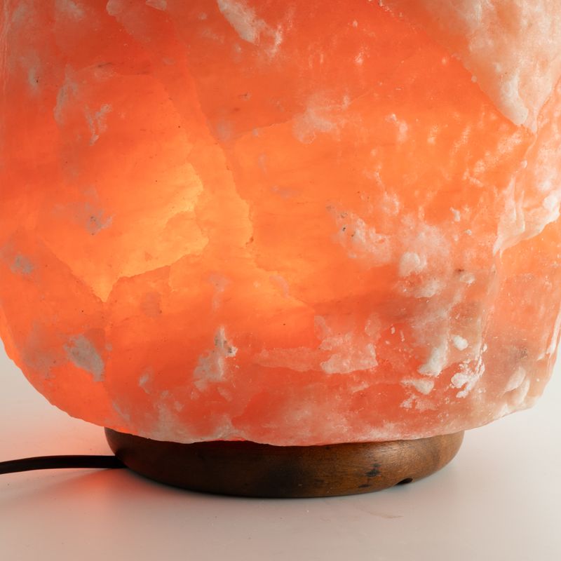 Kvalitetna velika prirodna solna lampa - otprilike 24-26 kg