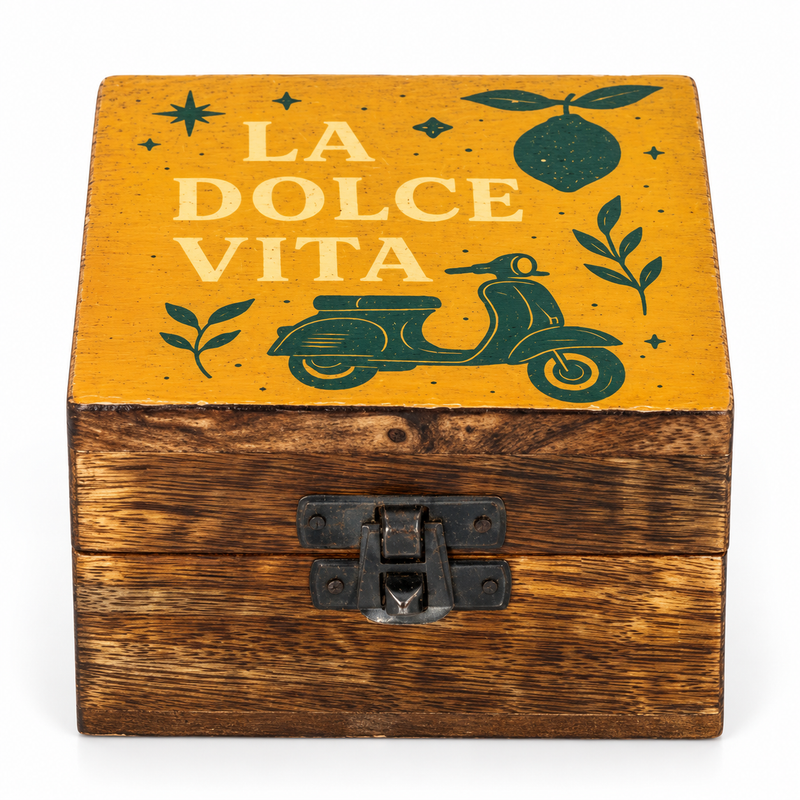 Mala emajlirana kutijica - La Dolce Vita