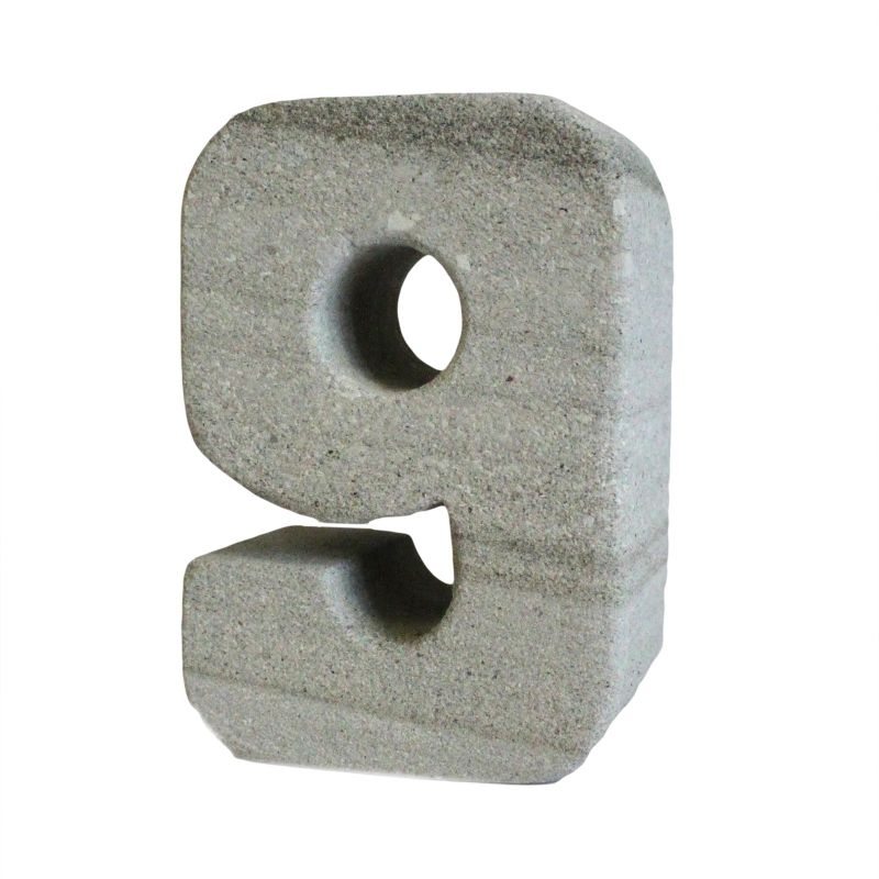 Granitni Svijećnjak Br. 9